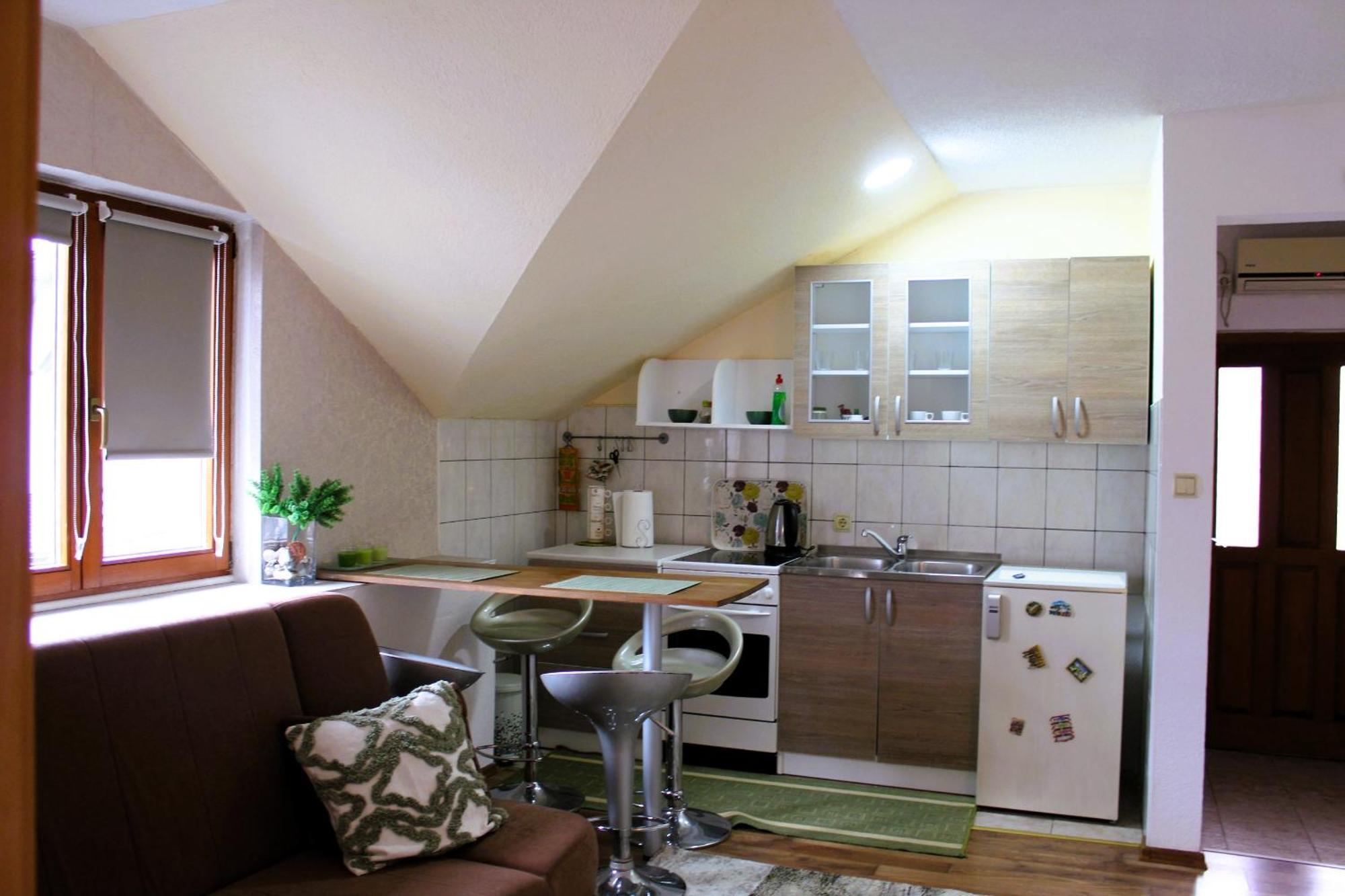 Svila Apartmani Bihać Kültér fotó